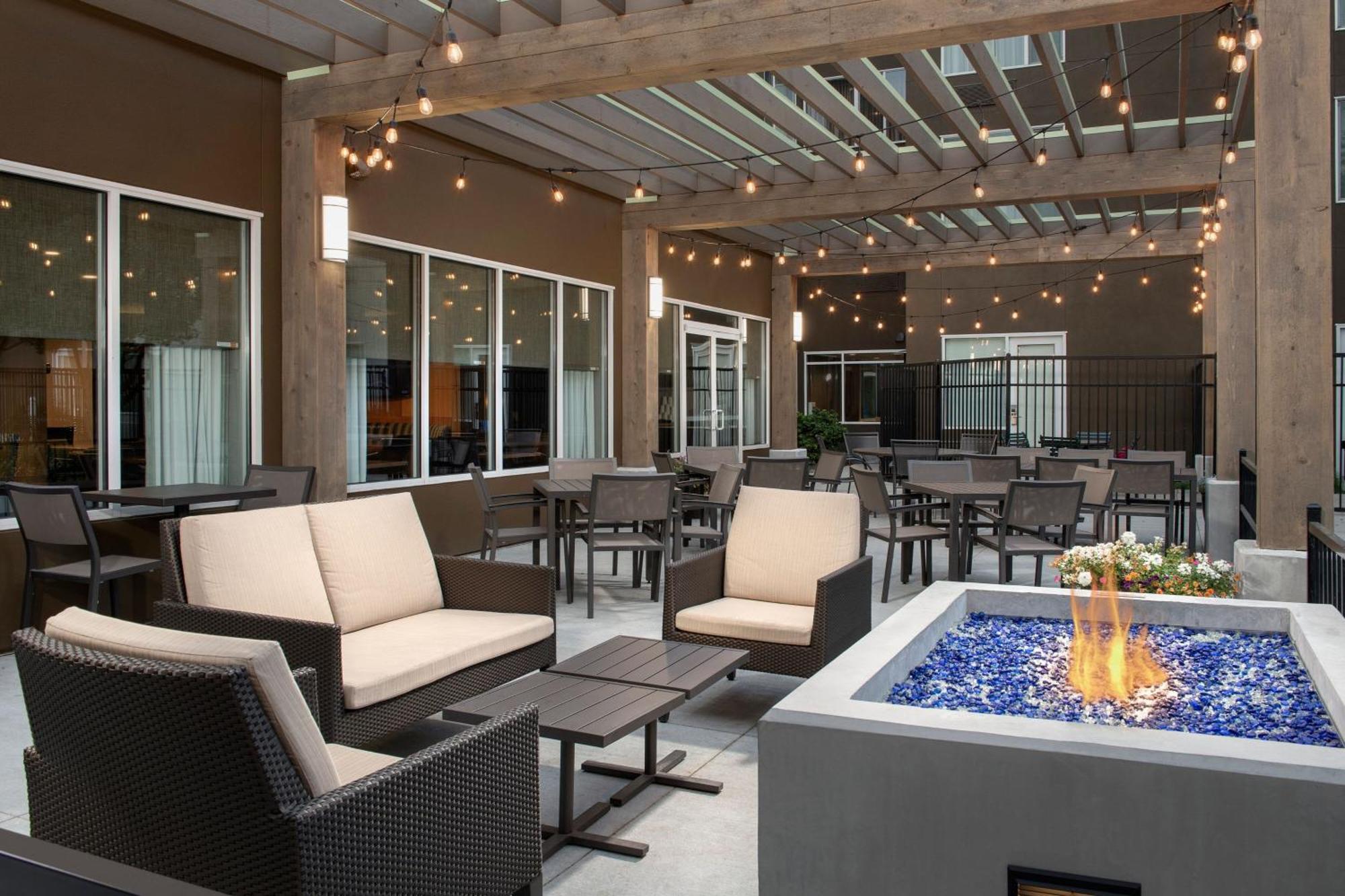 Springhill Suites By Marriott Boise Parkcenter Exterior photo